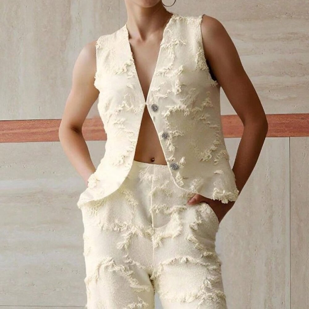 Apricot Elegant Women's Jacquard Button Up Vest And Pants Set - Picture 4 of 5